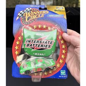 Winners Circle NASCAR 2000 #18 Bobby Labonte Diecast car 1/64 scale 104